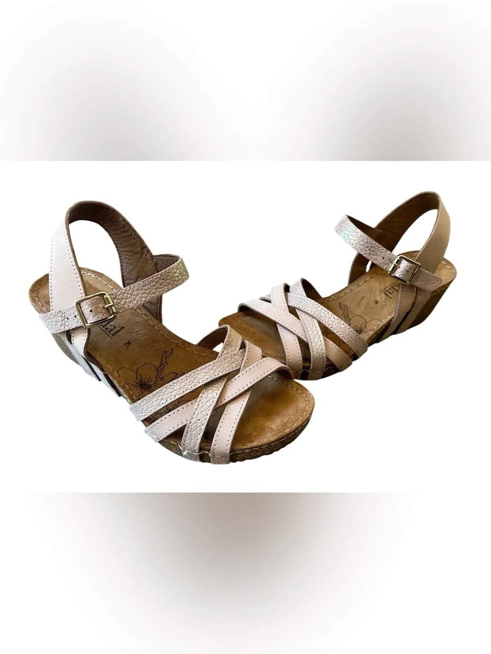 Bjorndal Leather Strappy Sandal Wedge Gold Cream Women’s Sz 7